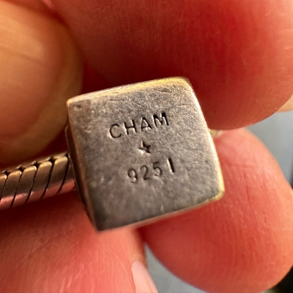 Chamilia 925 silver Charm Bracelet with 11 charms and original box - Picture 2 of 5